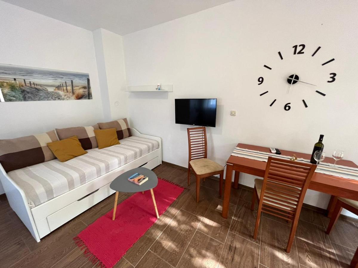 Studio Apartman San 3 Ližnjan Екстериор снимка